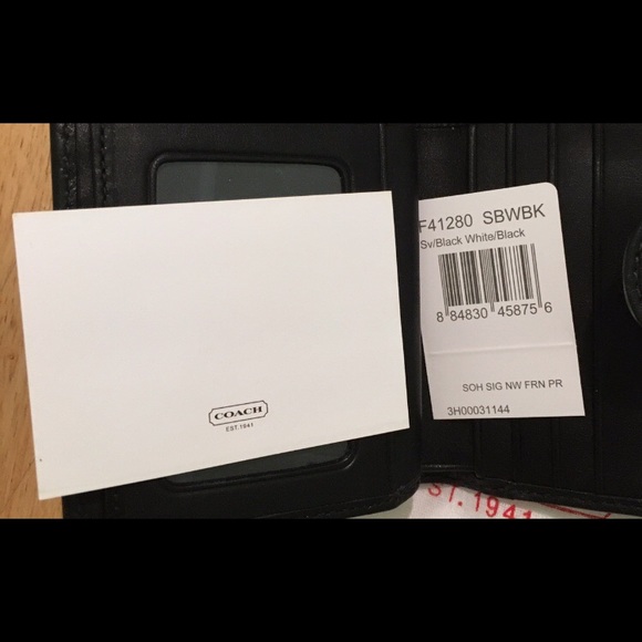 Coach Black Logo Wallet - Picture 12 of 12